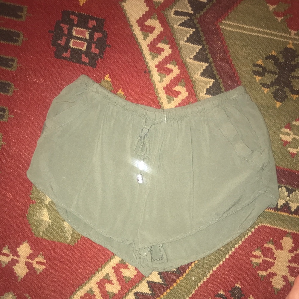Army green cloth shorts! (H&M)